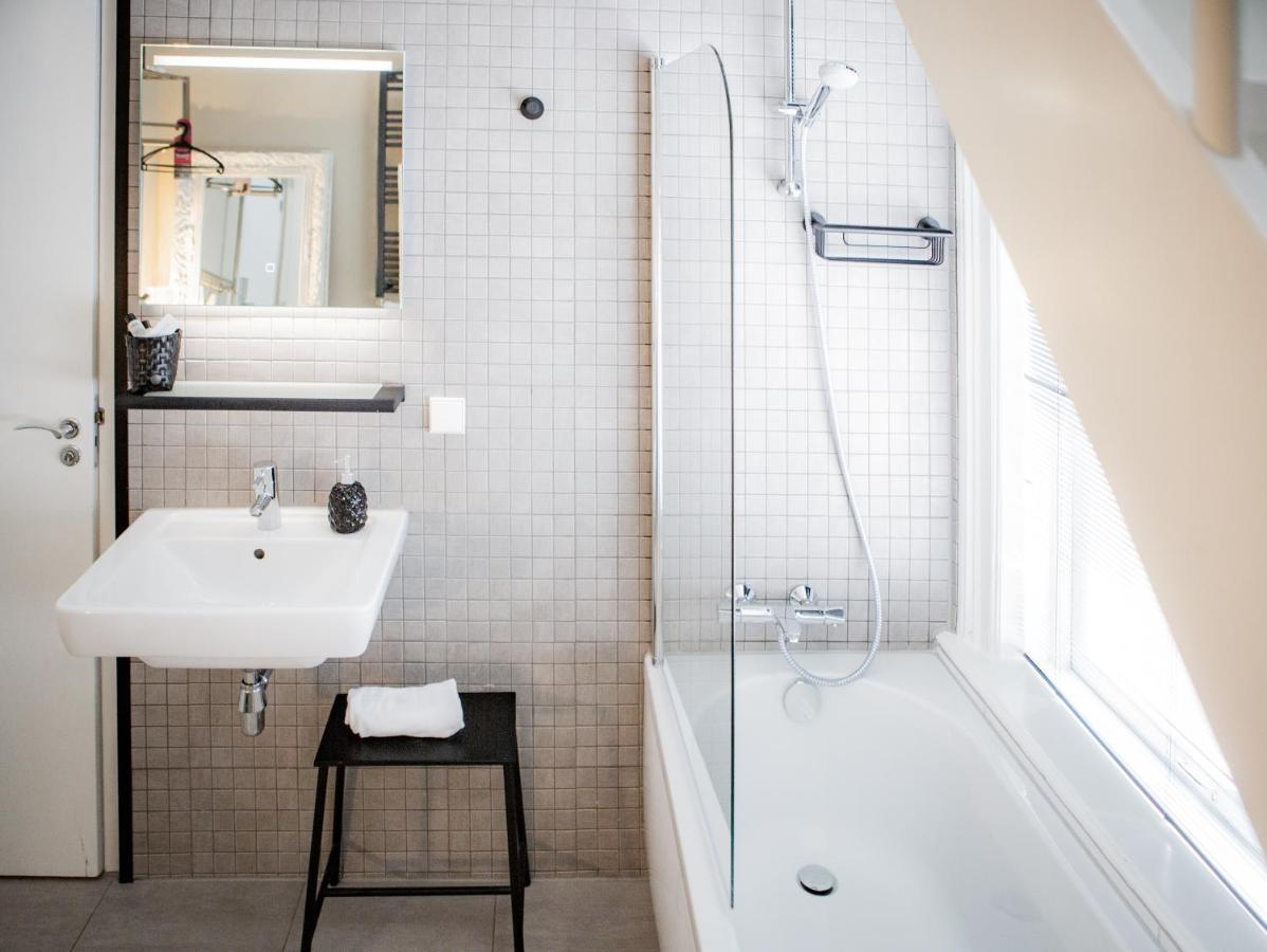 Stadsvilla Hotel Mozaic Den Haag Ngoại thất bức ảnh